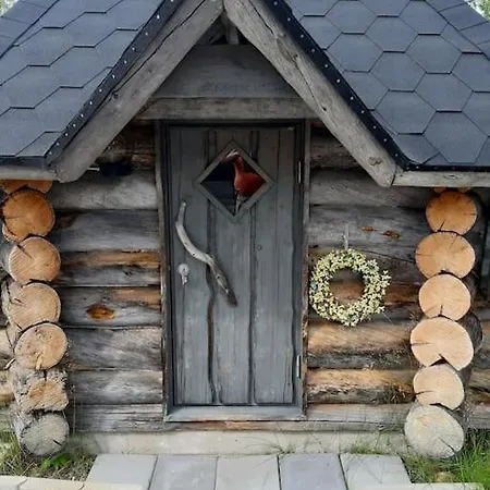 Villa Ruka Vip, Premium